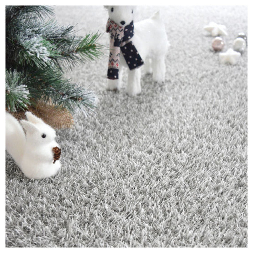  Gazon Synthétique Happy Party - Couleur Gris Clair - Classé Feu - 20mm - 1m X 6m