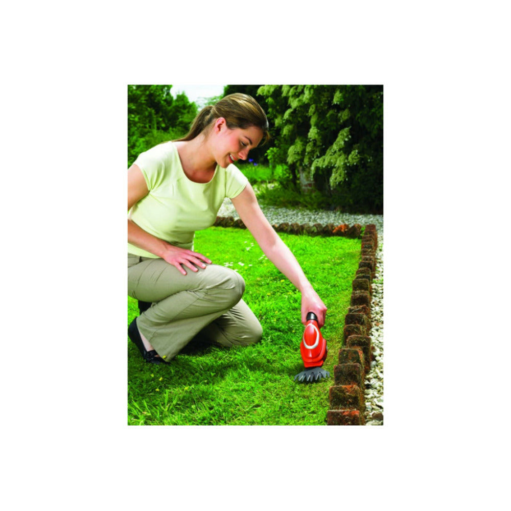 Black & Decker Sculpte Haie - Cisaille à Gazon Black Et Decker - 7,2v - Batterie 1,5ah - Gsl700-qw