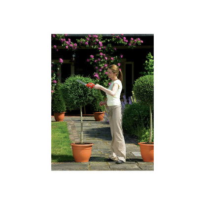 Black & Decker Sculpte Haie - Cisaille à Gazon Black Et Decker - 7,2v - Batterie 1,5ah - Gsl700-qw