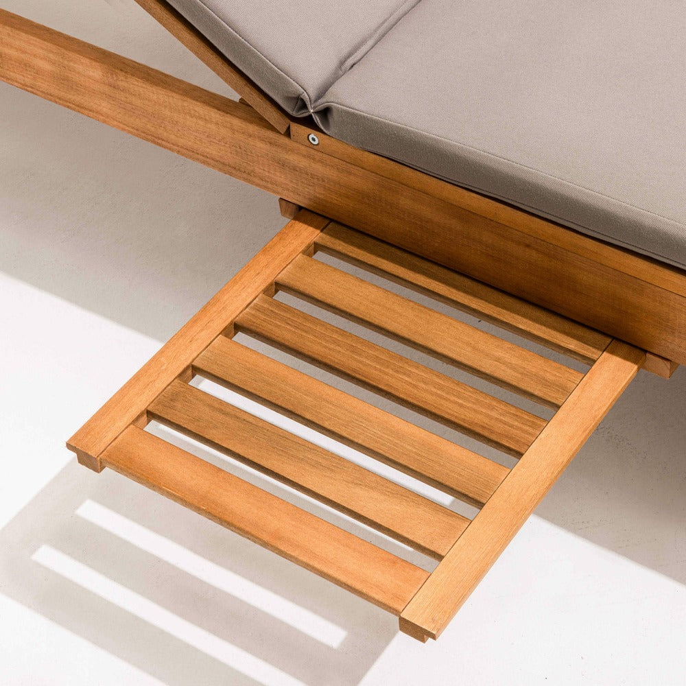  Bain De Soleil Avec Coussin Et Tablette En Bois Taupe
